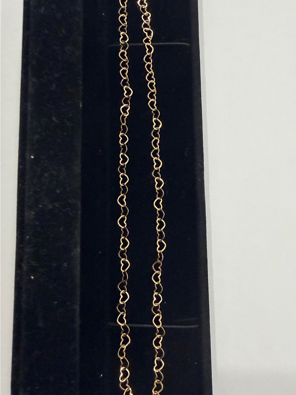 Solid 18kt Heart Linked Necklace in Yellow Gold